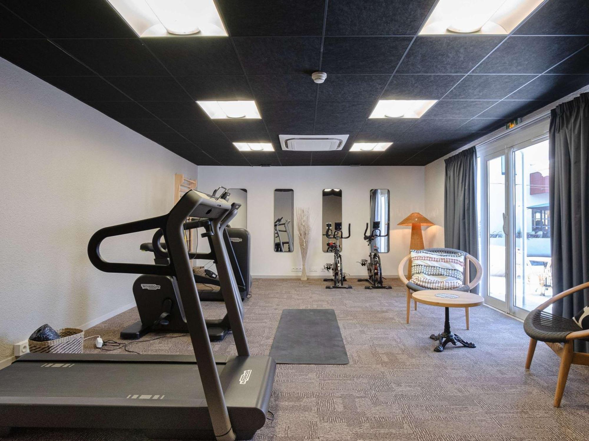 Ibis Budget Montauban Les Chaumes Экстерьер фото
